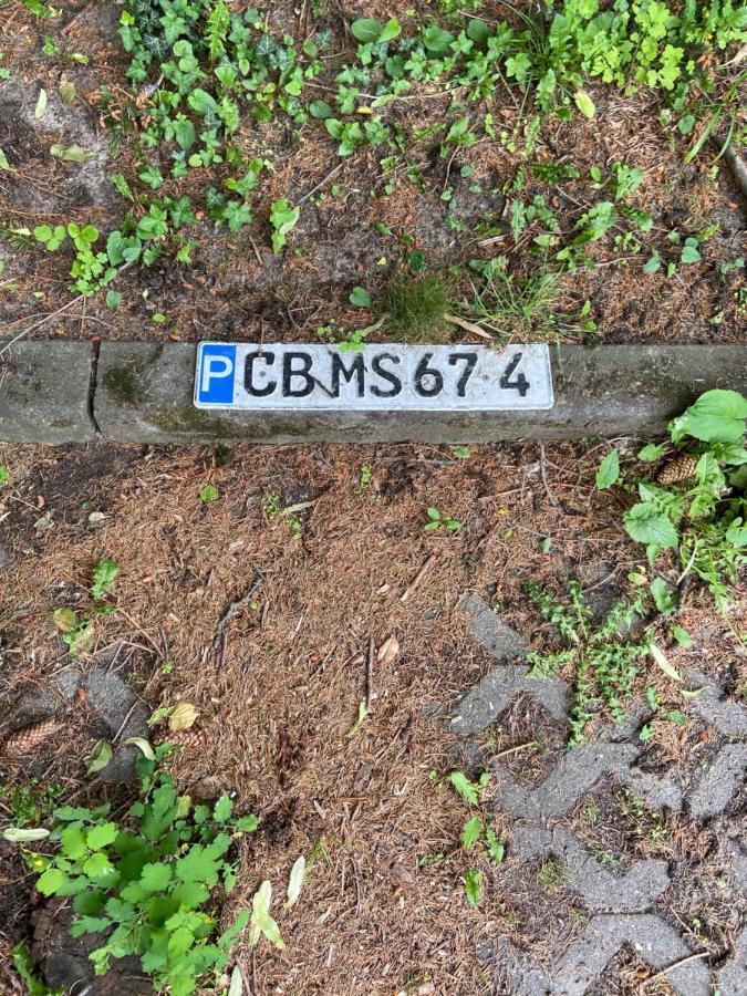 Schoene Ferienwohnung Mit Kostenlosem Parkplatz Cottbus Exterior foto